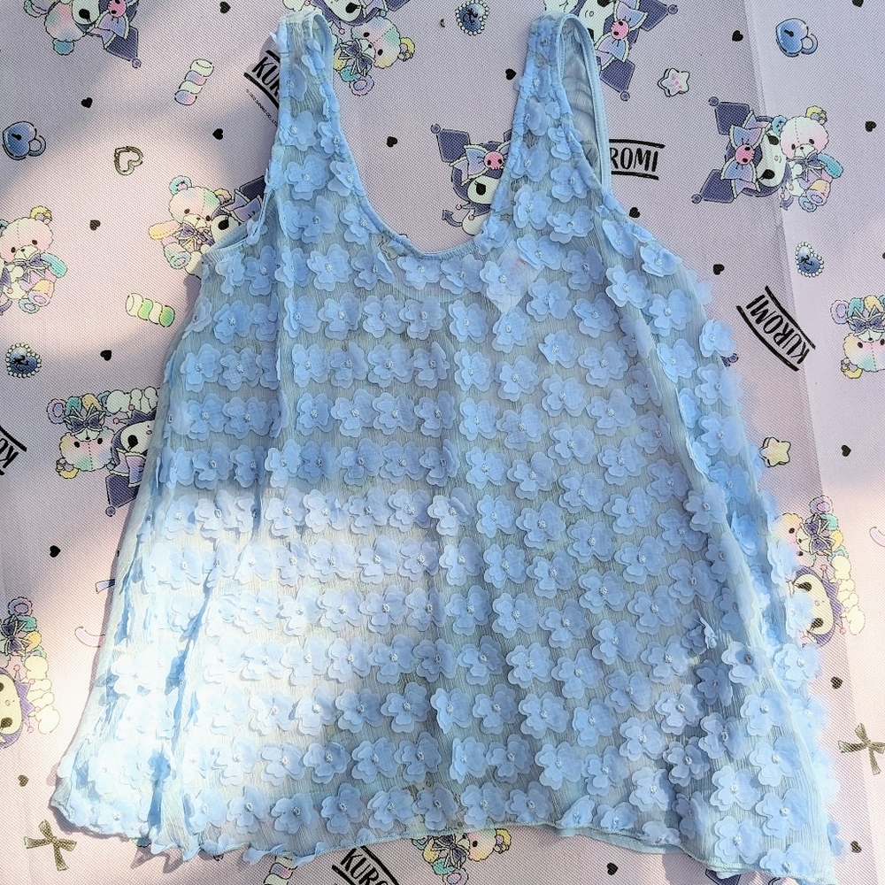 Floral sheer top by moon